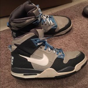 Nike Air Flight Classic Men Size 8